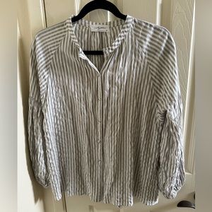 Carly Jean button up women’s top